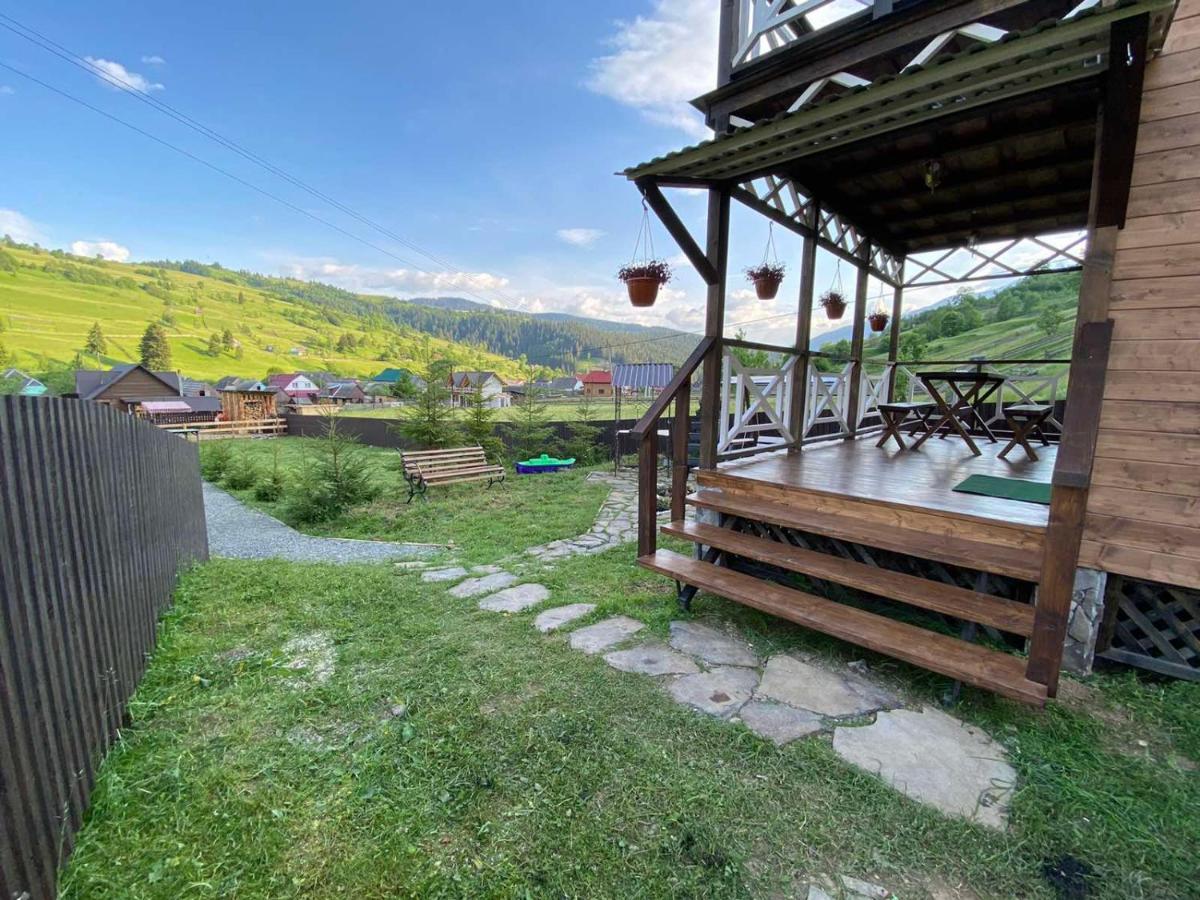 "Файна Хата" Synevyrsʼka Polyana Exterior foto